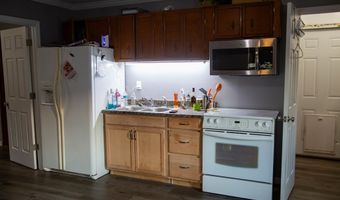 2115 Blackshear Hwy, Baxley, GA 31513