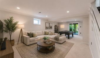 9103 BRAMBLE Pl, Annandale, VA 22003