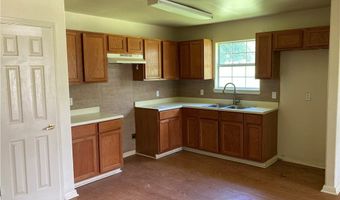 1816 Carmen St, Alice, TX 78332