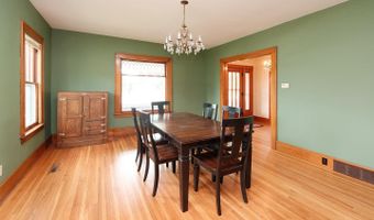 804 6th Ave, Alton, IA 51003