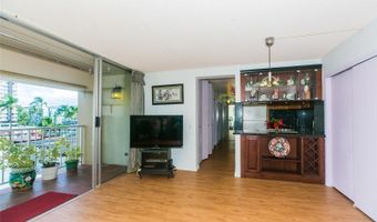 430 Keoniana St 114, Honolulu, HI 96815