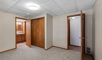 7165 Upper 157th St W, Apple Valley, MN 55124