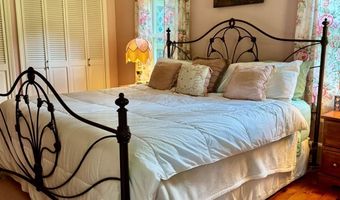 200 Forest Rd, Alstead, NH 03602