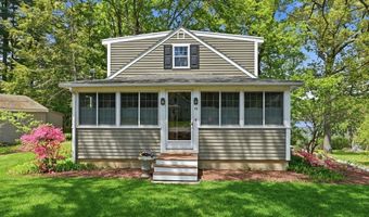 44 Sandy Pond Rd, Ayer, MA 01432