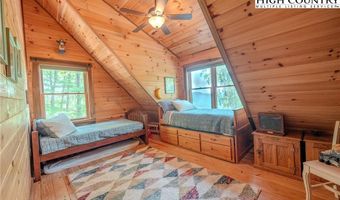 80 Dana Dr, Bakersville, NC 28705