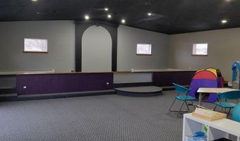 504 Pine Ave, Alma, MI 48801