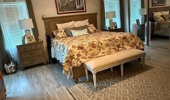 147 E Hampton Dr, Auburndale, FL 33823