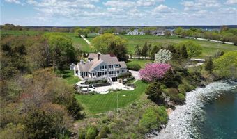 115 Beavertail Rd, Jamestown, RI 02835