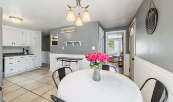 113 Marconi Ave, Bristol, CT 06010