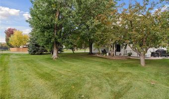 1438 154th Ln NW, Andover, MN 55304