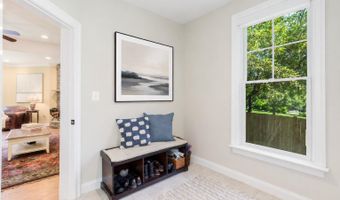 5601 VERNON Pl, Bethesda, MD 20817