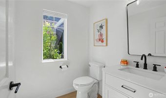 14719 102nd Ave NE, Bothell, WA 98011