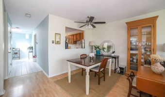 53 Brushy Plain Rd APT 5A, Branford, CT 06405