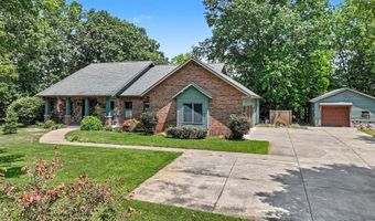 1653 Fairview Dr, Allegan, MI 49010