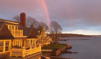 221 Hope St 2, Bristol, RI 02809