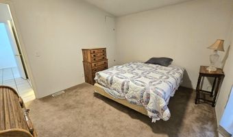 172 S Pima Ln, Benson, AZ 85602