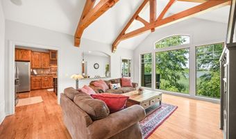 11668 E Laketowne Dr, Albertville, MN 55301