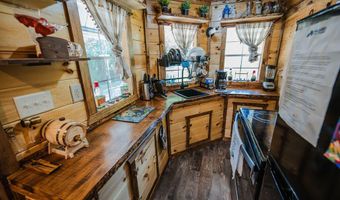 22 Randa Smith Rd, Beattyville, KY 41311