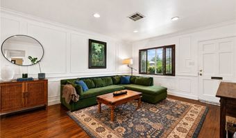8337 Lennox Ave, Los Angeles, CA 91402