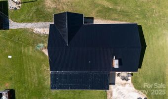 1424 Bear Creek Rd, Bakersville, NC 28705