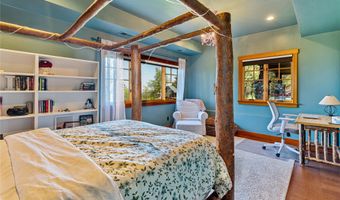 32220 Tamarack Dr, Bigfork, MT 59911