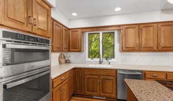 7716 Kirkwall Dr SE, Ada, MI 49301