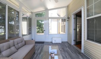15 SHADY STREAM Rd, Barnegat, NJ 08005