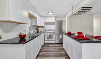 1008 Van Winkle St, Weatherford, TX 76086