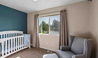 7821 Charlotte Cir, Anchorage, AK 99502