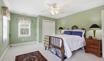 104 Talford Dr, Atlantic Beach, NC 28512