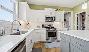6416 N 142nd St, Basehor, KS 66007