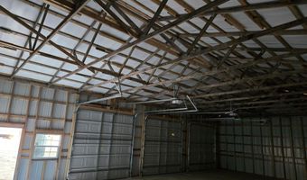 21306 Lawrence 2074, Ash Grove, MO 65604