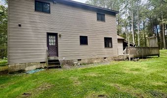 84 Tanglewood Dr, Albrightsville, PA 18210