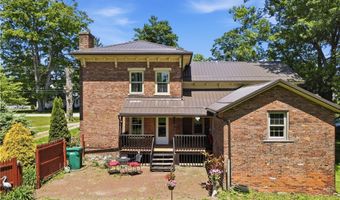 2934 College St, Austinburg, OH 44010