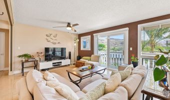 298 Moomuku Pl, Honolulu, HI 96821