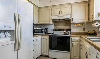 2208 2210 Oakwood Ave, Bentonville, AR 72712