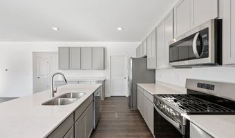 8083 Wesleyan Dr, Avon, IN 46123