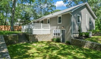 88 Grand View Rd, East Greenwich, RI 02818