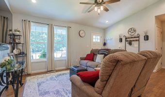 20129 Loop Rd, Batesville, IN 47006