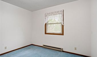 1412 Devney Dr, Altoona, WI 54720