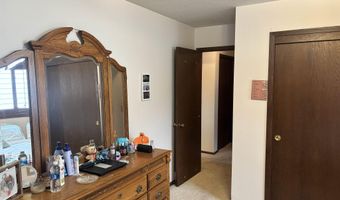 107 Golf Course Dr, Armstrong, IA 50514