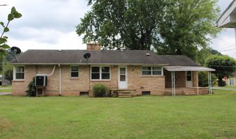256 E Maple Ave, Alderson, WV 24910