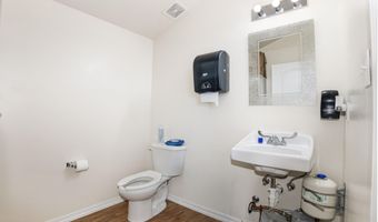 1760 N 1ST St, Bloomfield, NM 87413