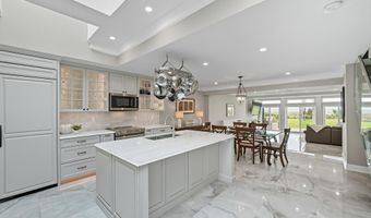 50 SEMINOLE LANDING Rd, Atlantic Beach, FL 32233