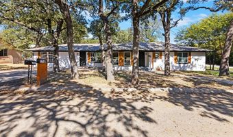 200 Summit St, Alvord, TX 76225