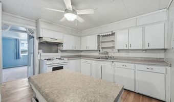 416 N Superior St, Angola, IN 46703