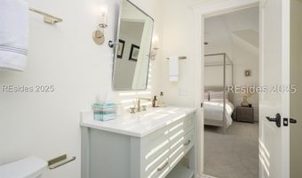 15 Hunting Lodge Rd, Bluffton, SC 29910
