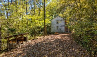 15791 Willow Creek Rd, Athens, OH 45701