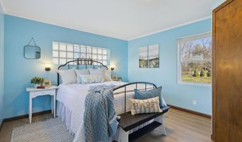 140 32nd St, Allegan, MI 49010