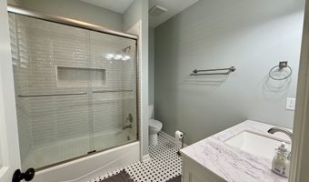 712 4th, West Point, GA 31833